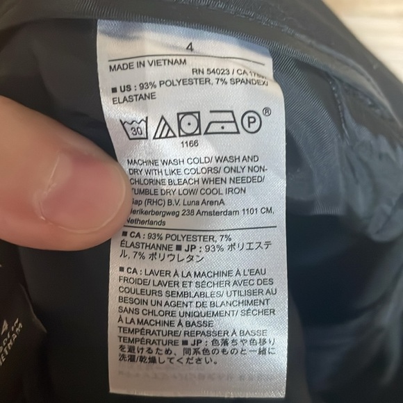 Banana Republic size 4 Black Bootcut Fit Lightweight Mid-rise Dress Pants - Picture 10 of 10